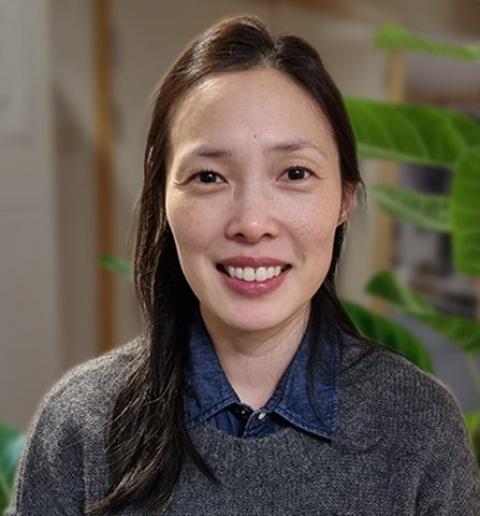 Mira Kim - controller