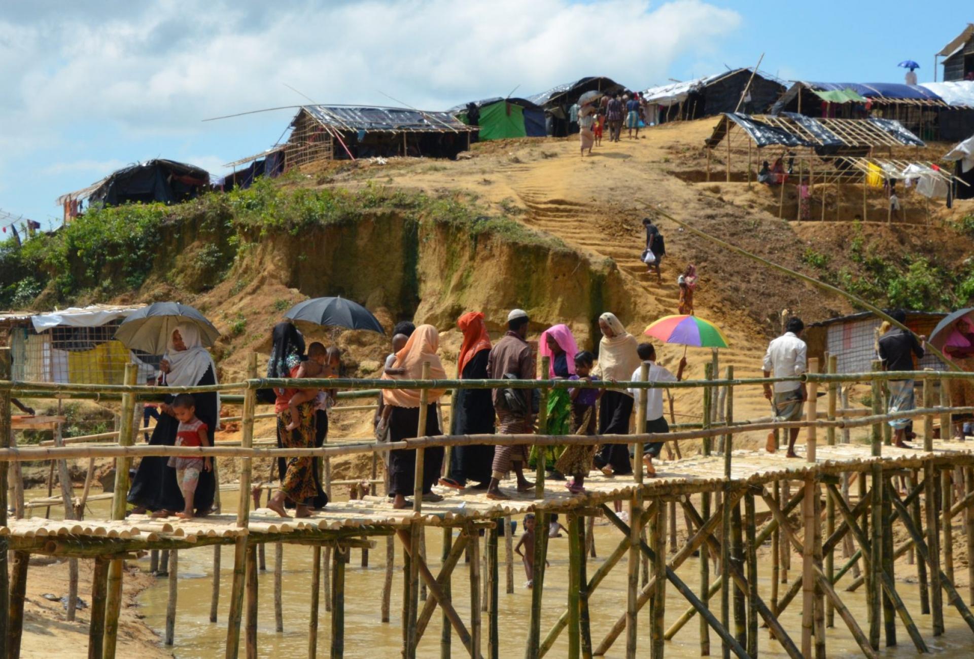 Rohingya-flyktinglager-Adra-Bangladesh-2017-scaled.jpg