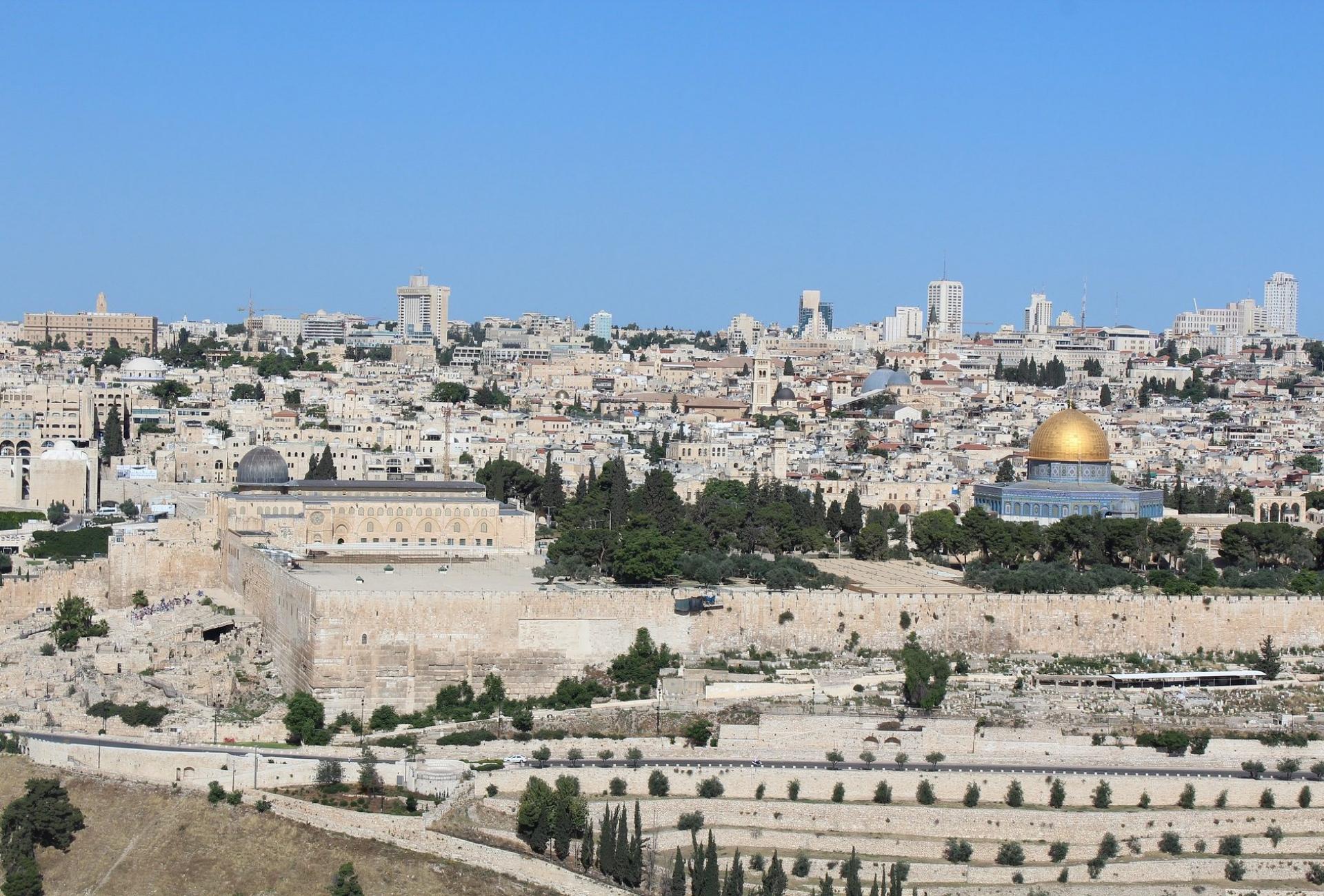 old-palestine-3965239_1920-aspect-ratio-1920-1300