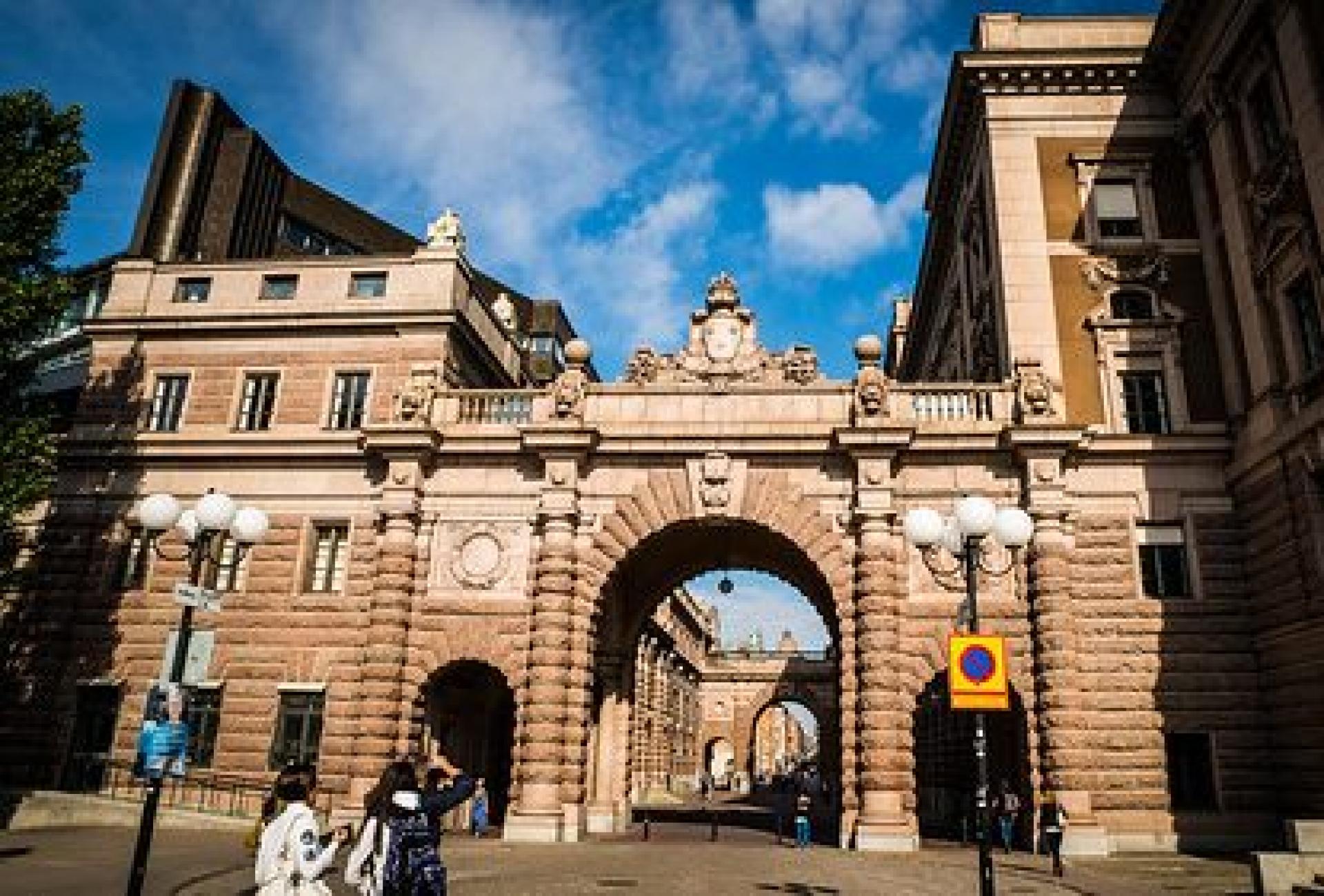 riksdagshuset-aspect-ratio-1920-1300
